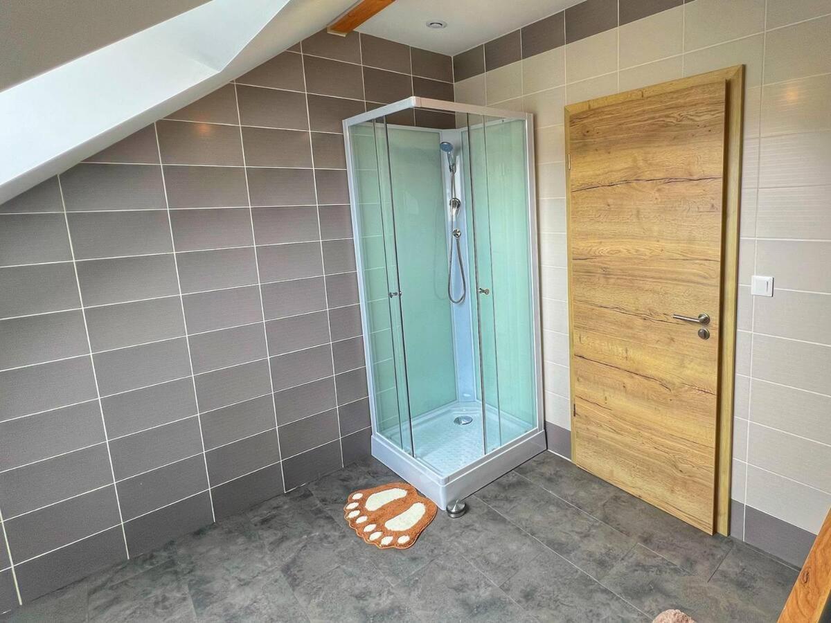 Loft Spacieux En Pleine Foret Bining Exterior photo